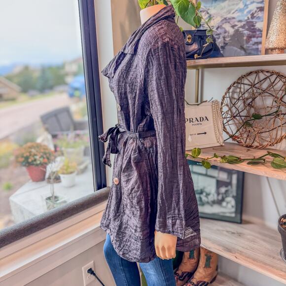 Cut Loose, Sheer Wrinkle Linen Silk Blend Trench Coat Brown w/ Gold Sheen-Medium - Picture 4 of 10